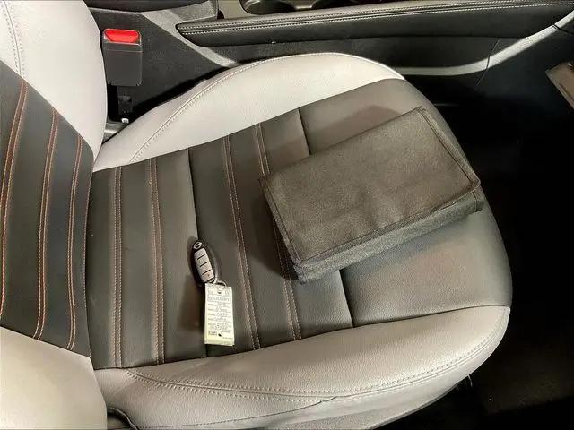 2022 Nissan Kicks SR Xtronic CVT