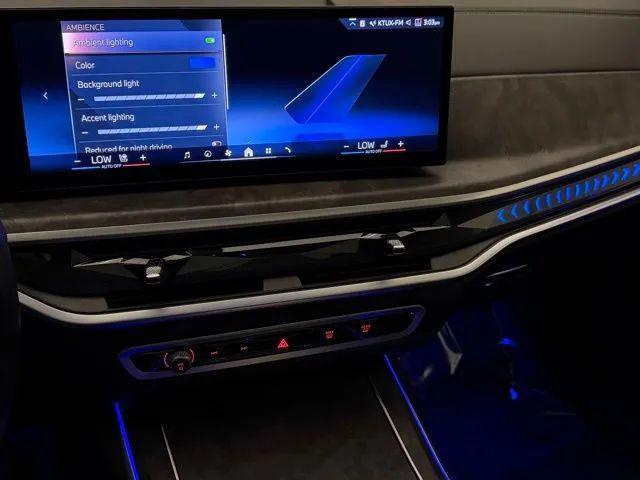 2025 BMW X7 xDrive40i