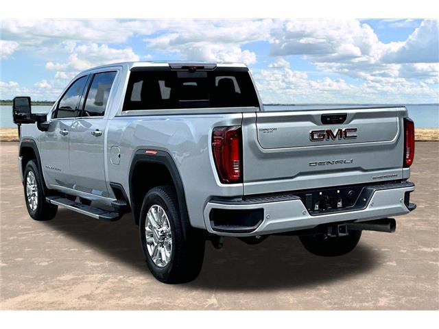 2020 GMC Sierra 2500HD 4WD Crew Cab Standard Bed Denali