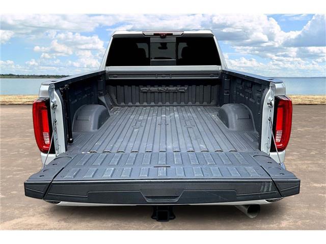 2020 GMC Sierra 2500HD 4WD Crew Cab Standard Bed Denali