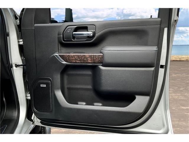 2020 GMC Sierra 2500HD 4WD Crew Cab Standard Bed Denali