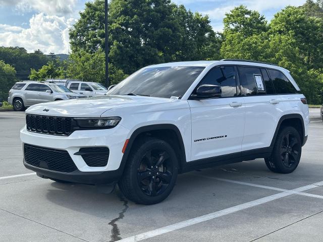 2023 Jeep Grand Cherokee Altitude 4x2