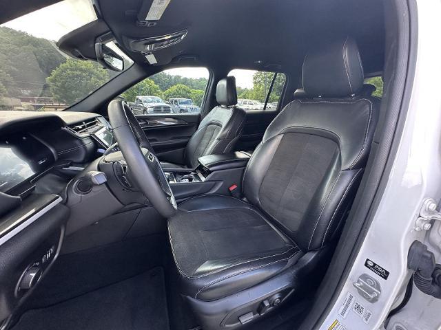 2023 Jeep Grand Cherokee Altitude 4x2