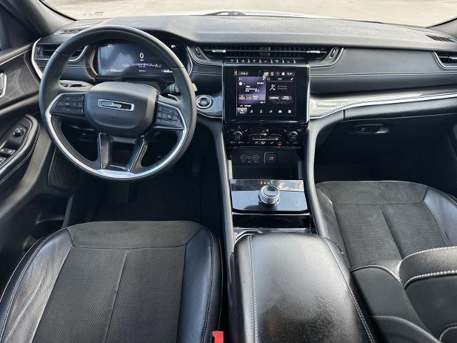 2023 Jeep Grand Cherokee Altitude 4x2