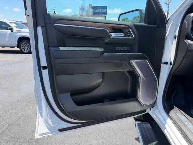 2023 Chevrolet Silverado 1500 4WD Crew Cab Short Bed High Country