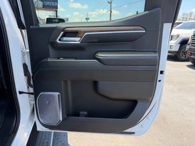 2023 Chevrolet Silverado 1500 4WD Crew Cab Short Bed High Country