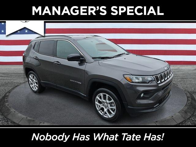 2023 Jeep Compass Latitude Lux FWD 2023 Jeep Compass Latitude Lux FWD
