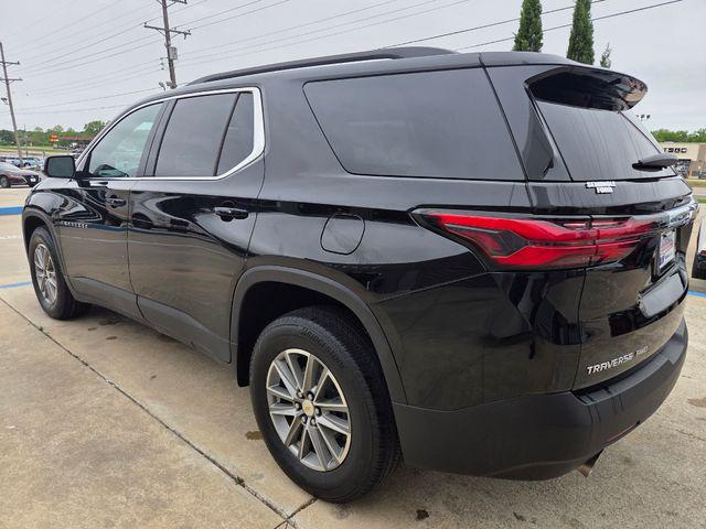 2023 Chevrolet Traverse AWD LT Leather