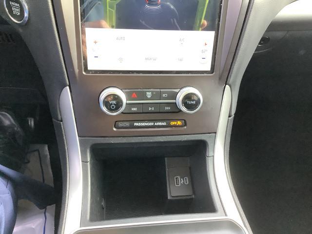 2021 Ford Edge SE