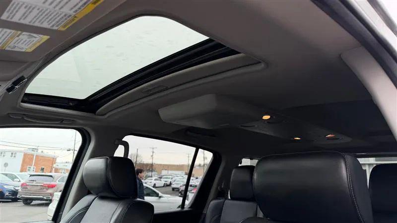 2015 Nissan Armada Platinum