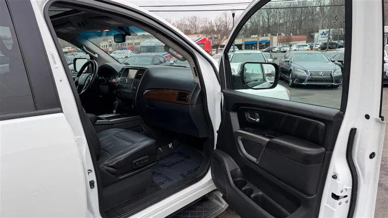 2015 Nissan Armada Platinum