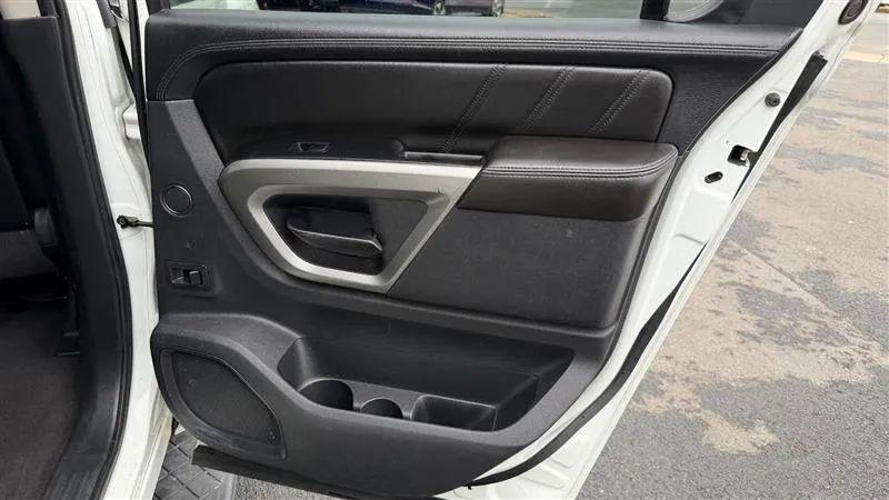 2015 Nissan Armada Platinum