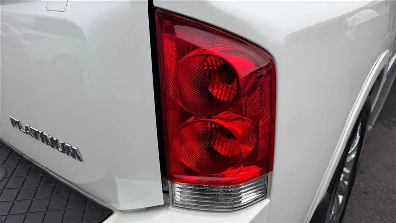 2015 Nissan Armada Platinum
