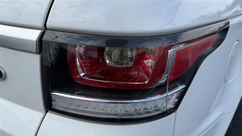 2017 Land Rover Range Rover Sport 3.0L V6 Supercharged HSE