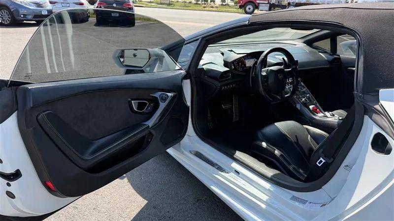 2019 Lamborghini Huracan LP580-2S