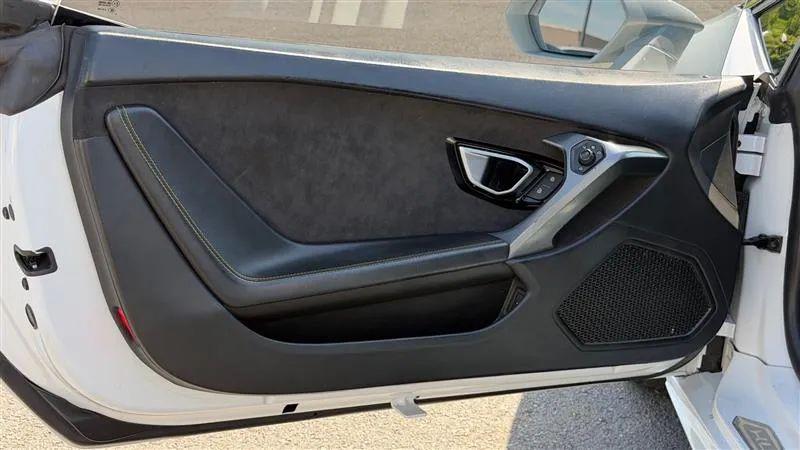2019 Lamborghini Huracan LP580-2S