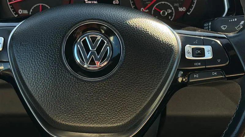 2019 Volkswagen Jetta 1.4T R-Line