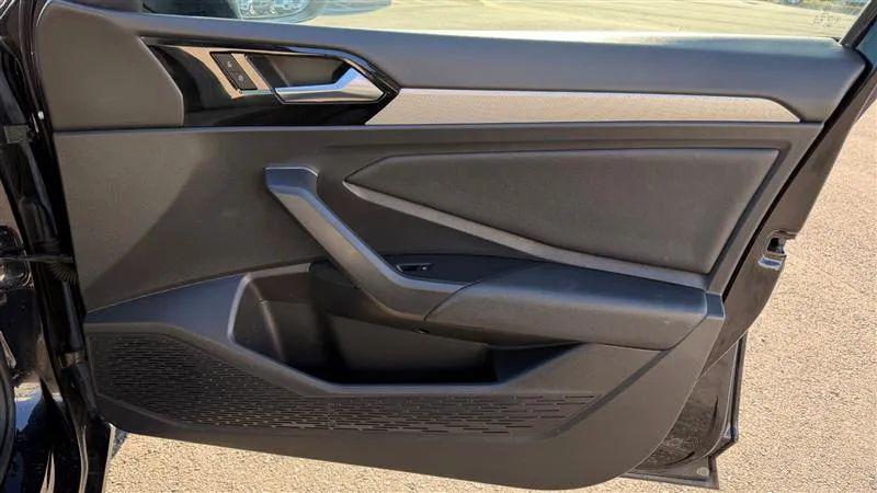 2019 Volkswagen Jetta 1.4T R-Line