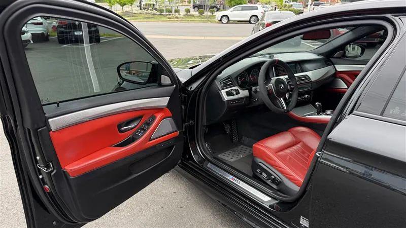 2016 BMW M5 Base
