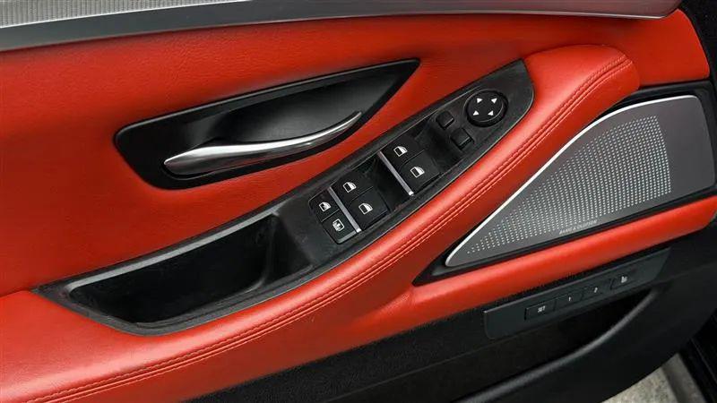 2016 BMW M5 Base