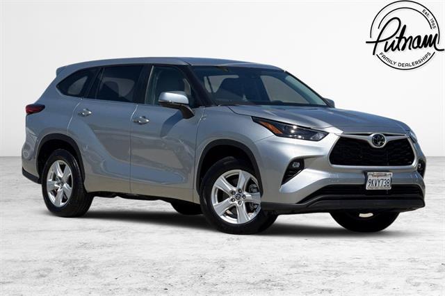 2023 Toyota Highlander LE for sale in Burlingame, CA