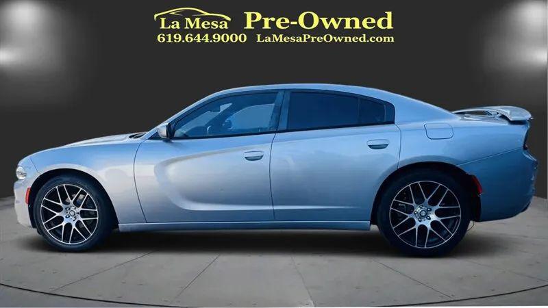 2015 Dodge Charger SE