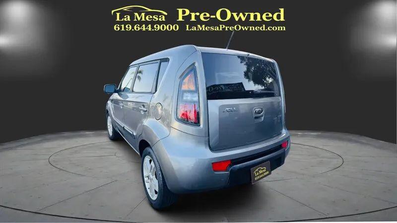 2011 Kia Soul +