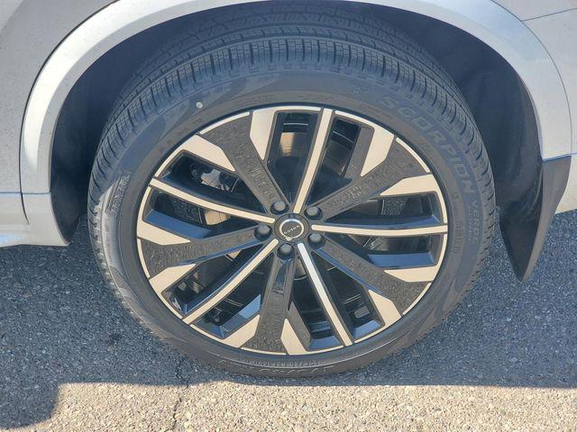 2026 Volvo XC90 Plug-In Hybrid Ultra Dark Theme, T8 AWD, Electric/Gasoline, 6 Seats