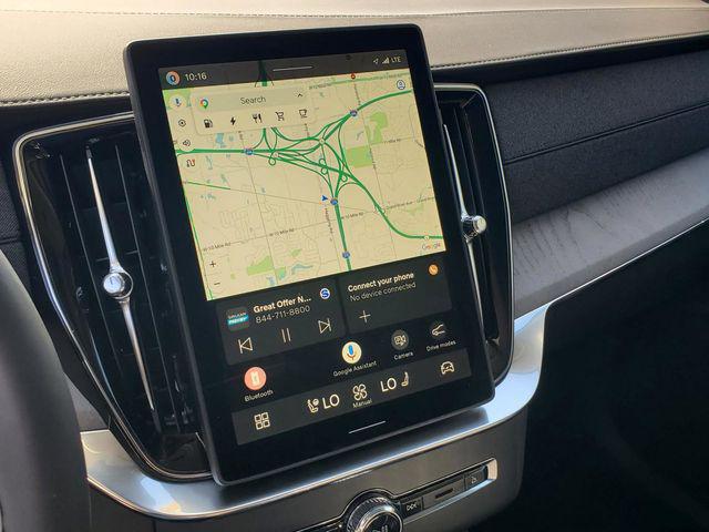 2026 Volvo XC90 Plug-In Hybrid Ultra Dark Theme, T8 AWD, Electric/Gasoline, 6 Seats