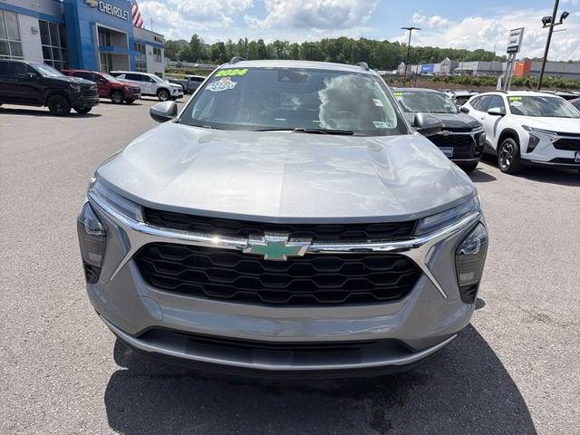 2024 Chevrolet Trax FWD LT