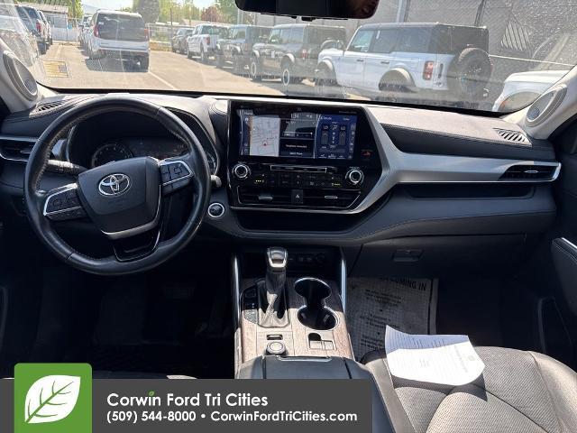 2021 Toyota Highlander Platinum