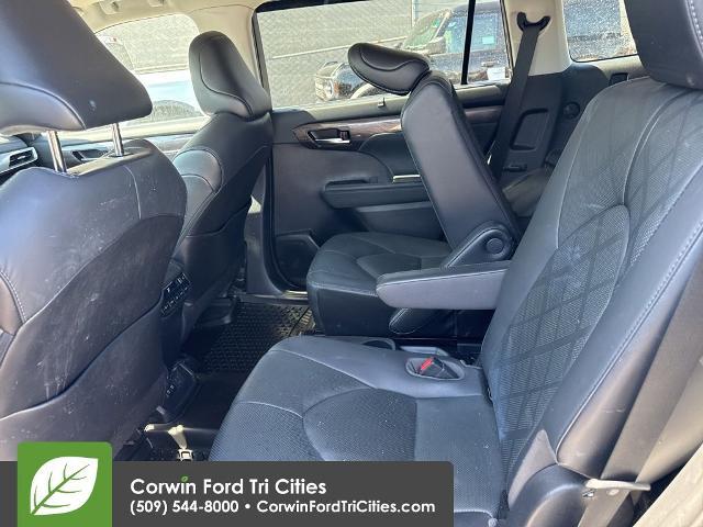 2021 Toyota Highlander Platinum