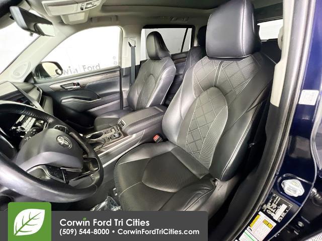 2021 Toyota Highlander Platinum