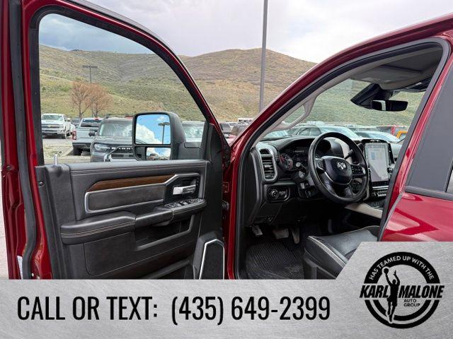 2024 Ram 3500 Laramie Crew Cab 4x4 8' Box