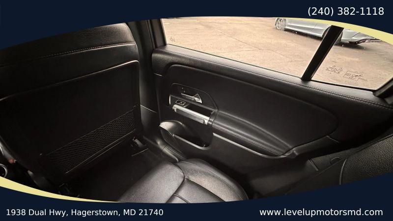 2020 Mercedes-Benz GLB 4MATIC