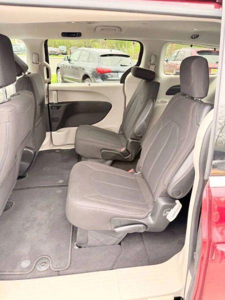 2017 Chrysler Pacifica Touring Plus