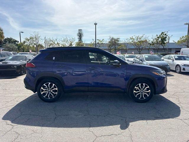 2025 Toyota Corolla Cross Hybrid SE