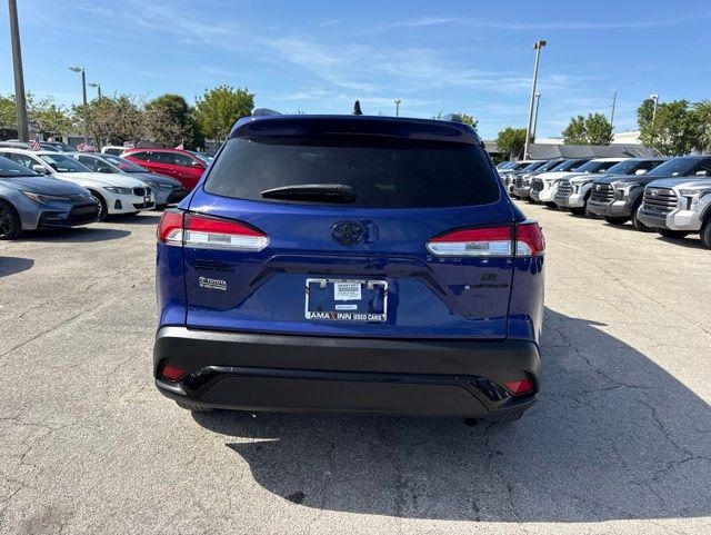 2025 Toyota Corolla Cross Hybrid SE