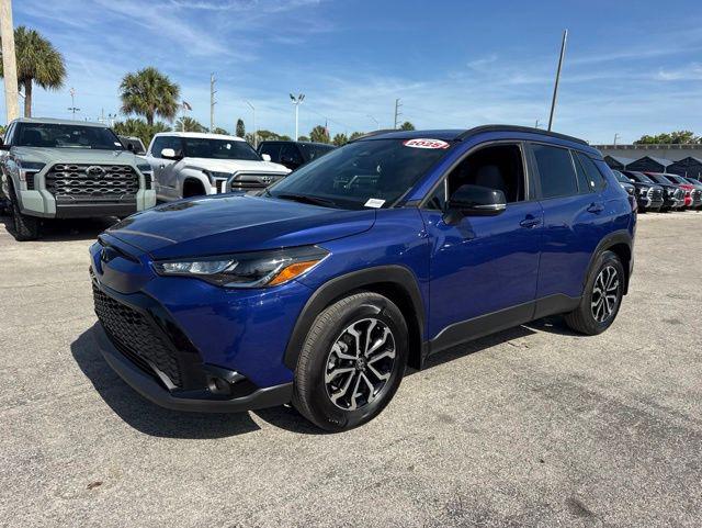 2025 Toyota Corolla Cross Hybrid SE