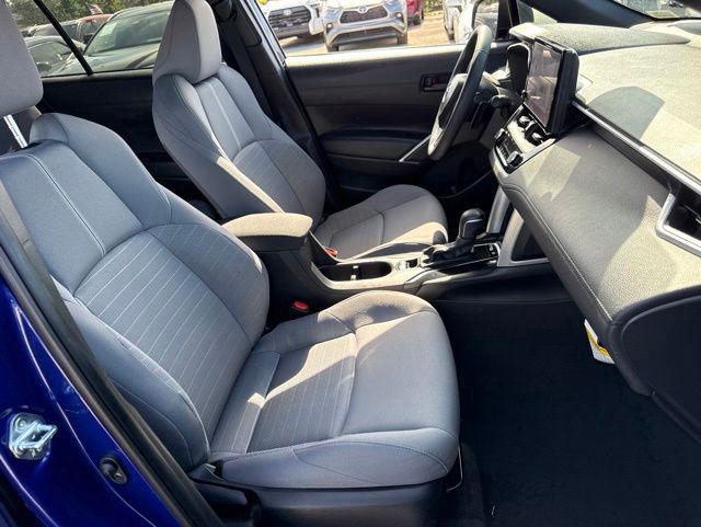 2025 Toyota Corolla Cross Hybrid SE