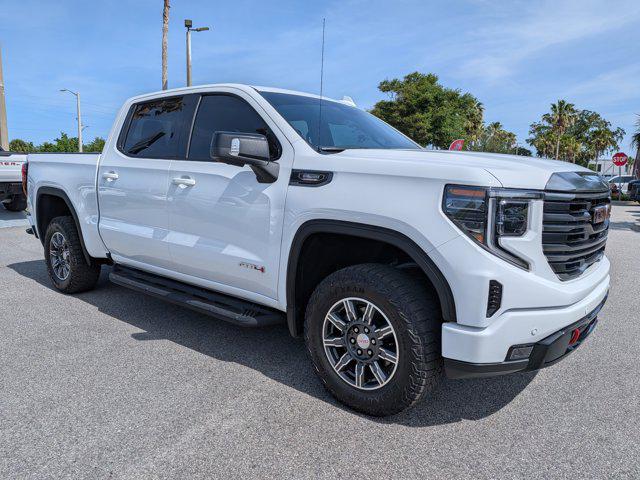 2024 GMC Sierra 1500 4WD Crew Cab Short Box AT4