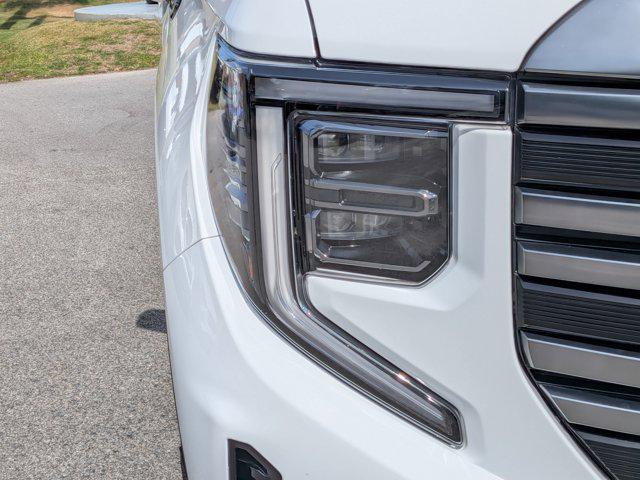2024 GMC Sierra 1500 4WD Crew Cab Short Box AT4