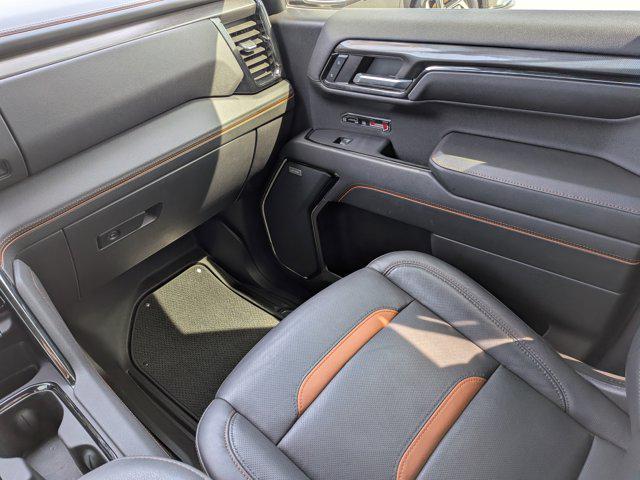 2024 GMC Sierra 1500 4WD Crew Cab Short Box AT4