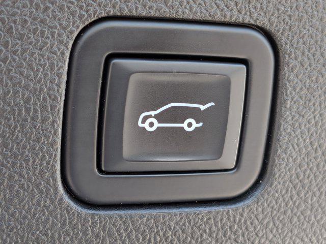 2023 Cadillac Escalade 4WD Sport Platinum