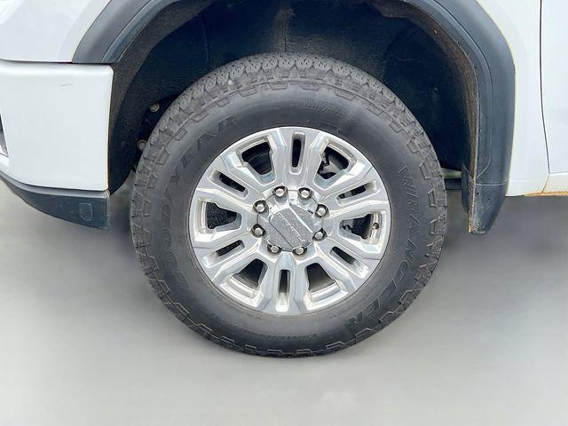 2022 GMC Sierra 2500HD 4WD Crew Cab Standard Bed Denali