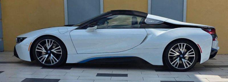 2019 BMW i8 Base