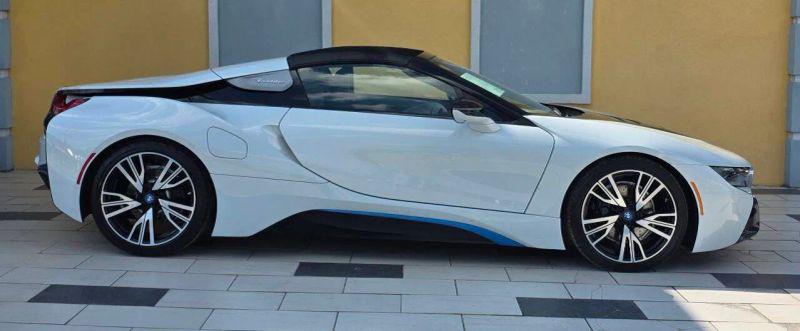 2019 BMW i8 Base