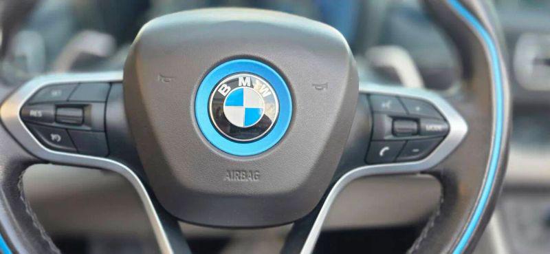 2019 BMW i8 Base