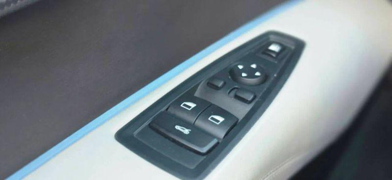 2019 BMW i8 Base