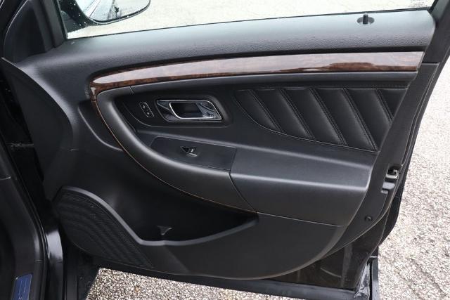 2015 Ford Taurus Limited